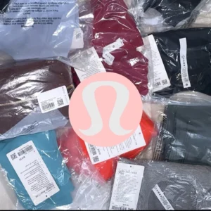 100% Quality Lululemon Pallets For Sale - Affordable And Stylish Options | Amazon Mega Warehouse